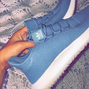 Addias shoes. Woman’s 6 1/2